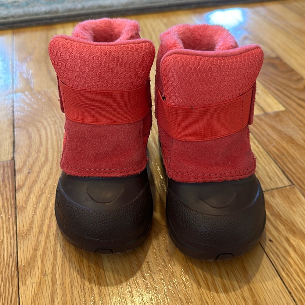 The North face waterproof toddler snow boots